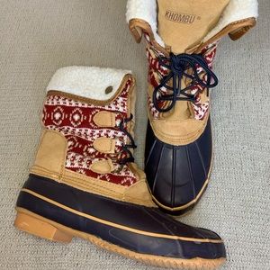 Women’s Red Aztec Fleece Khombu Snow/Rain Boots